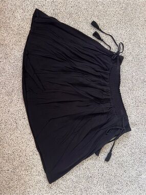 Old Navy Black Smocked-Waist Circle Skirt with Tassel Ties